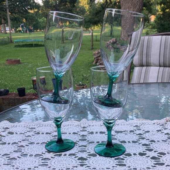 Vintage Libbey Set of 4 Juniper Green Stem Iced Tea, Wine or Water Goblets - Picture 6 of 8